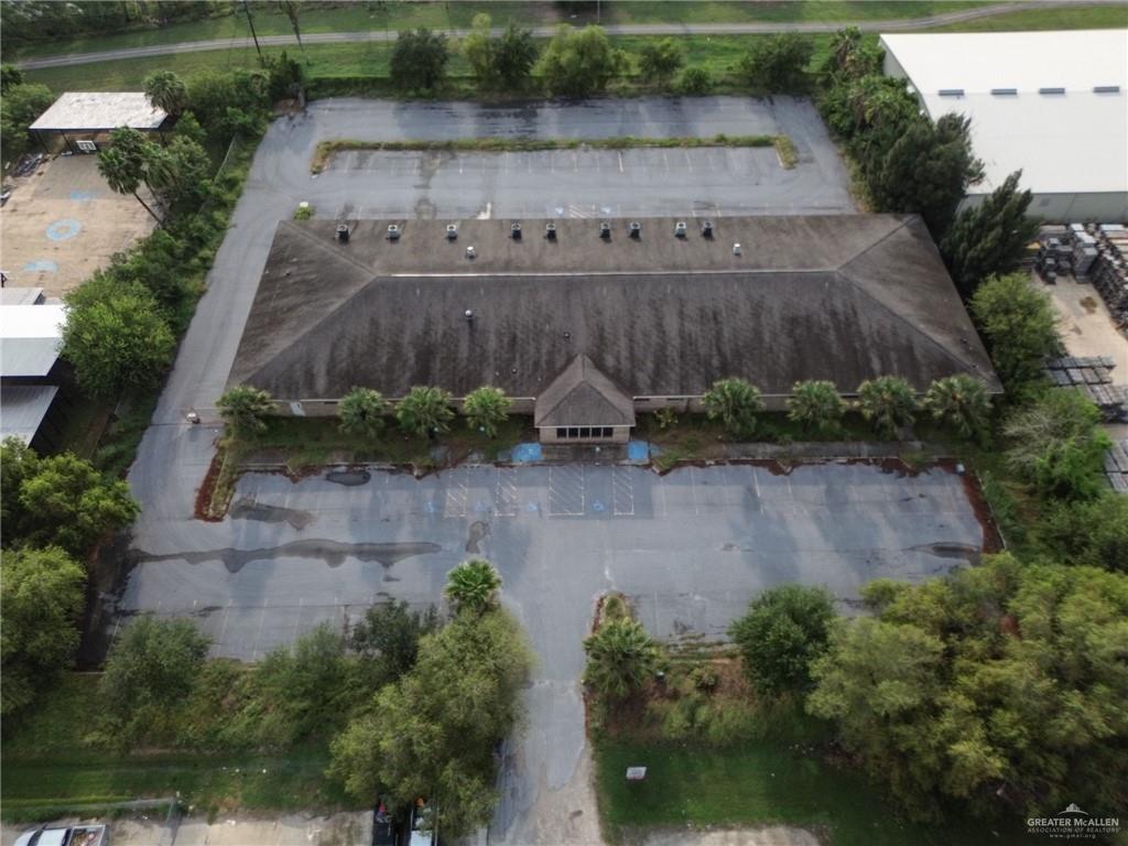 1060 Mackintosh Drive