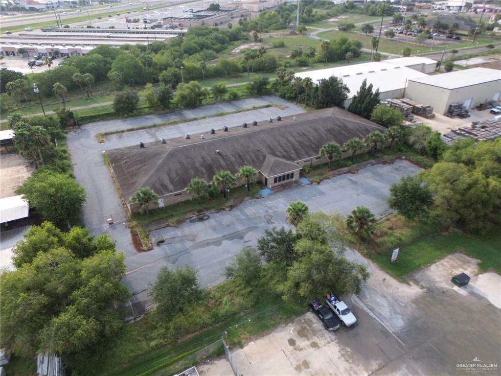 1060 Mackintosh Drive