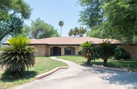 Photo of 2517 E Mile 4 Road, Mission, TX 78573 (MLS # 502520)