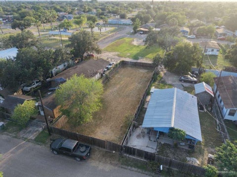Vacant Land For Sale - 609 S 25th Street<br/> Donna, TX 78537