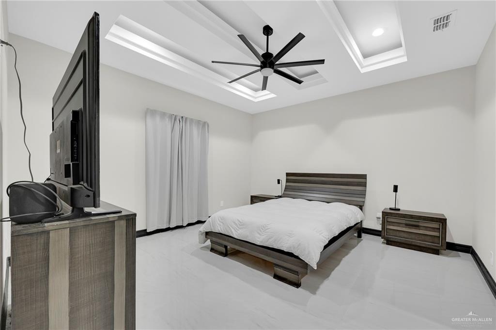 4610 Vikings Drive, San Juan, Texas image 10