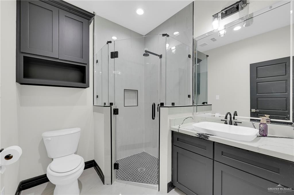 4610 Vikings Drive, San Juan, Texas image 11