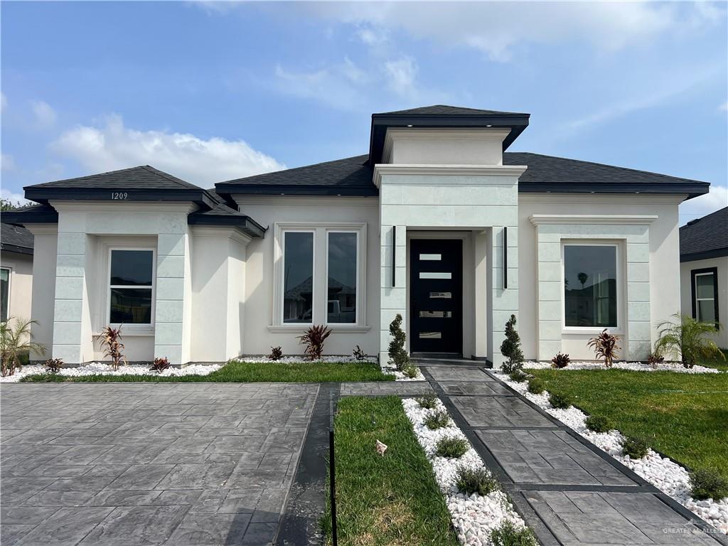 1209 E Boxwood Street, San Juan, Texas image 1