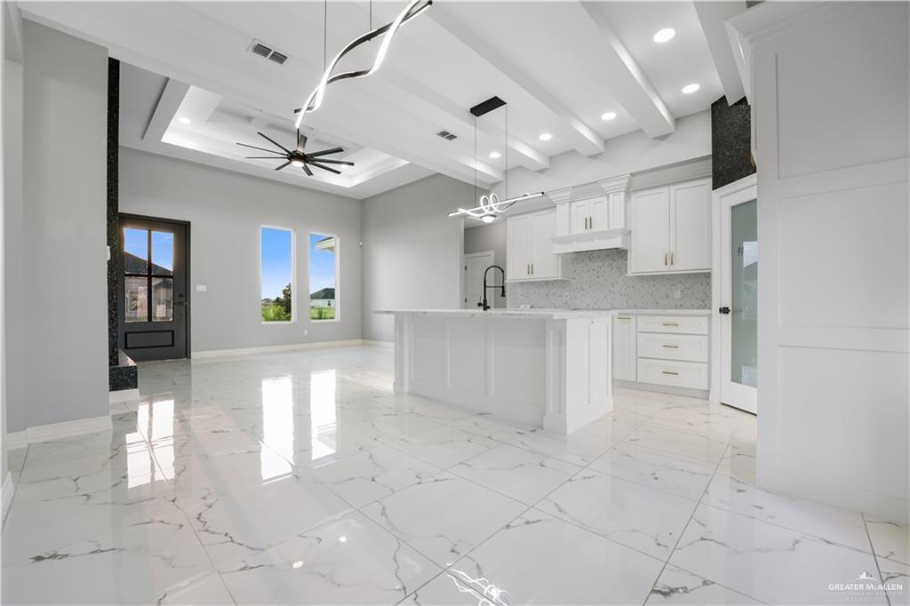 1209 E Boxwood Street, San Juan, Texas image 3