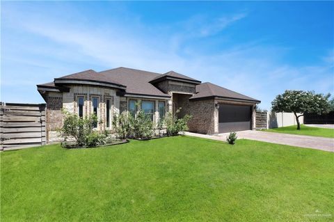 Photo of 314 14th Street, Hidalgo, TX 78557 (MLS # 491095)