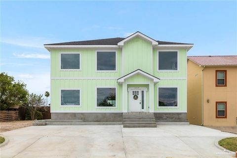 Condo For Rent - 1009 Bass Avenue #3<br/> Port Isabel, TX 78578