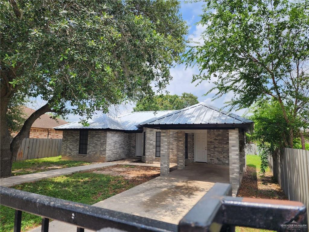421 Casiano Street, Donna, Texas image 2