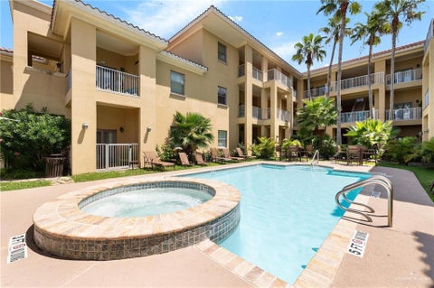 Townhouse For Sale - 6410 Padre Boulevard #304<br/> South Padre Island, TX 78587