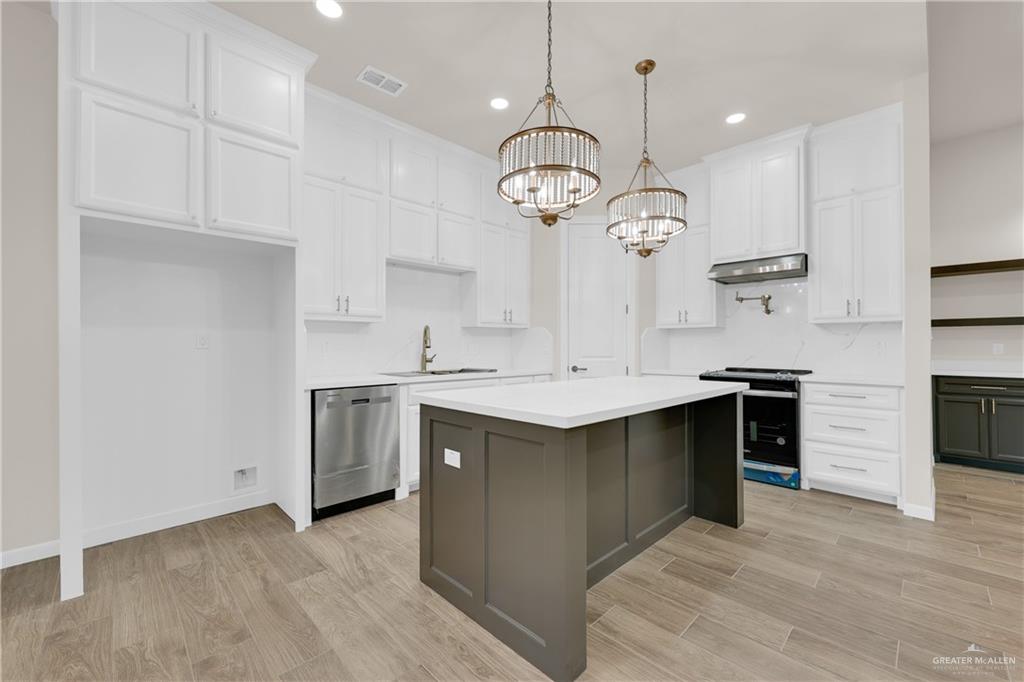 8015 N 48th Lane, McAllen, Texas image 33