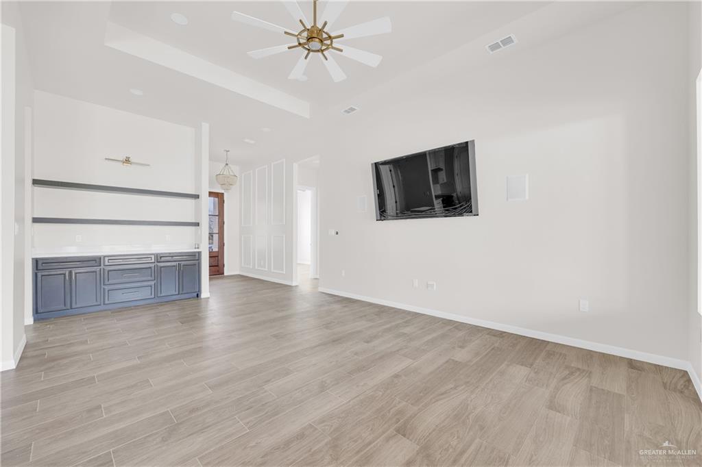 8015 N 48th Lane, McAllen, Texas image 13