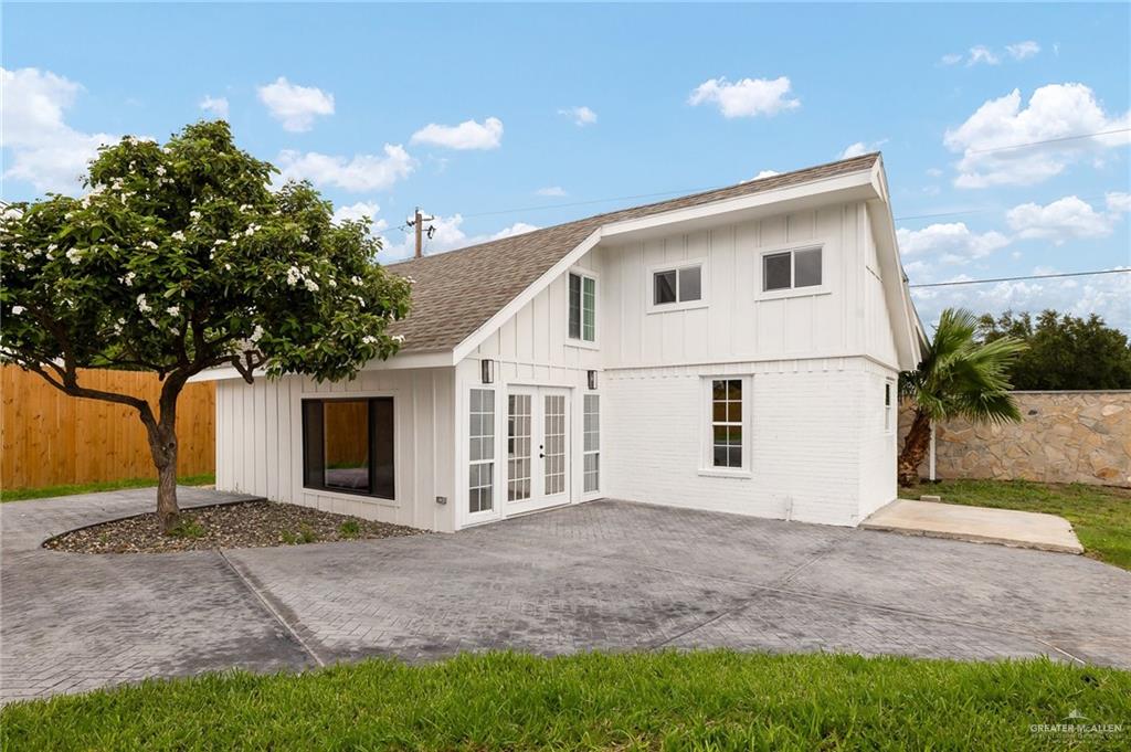 12304 Lakeview Drive, Edinburg, Texas image 26