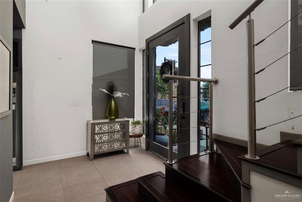 1005 W I Street, Mission, Texas image 2
