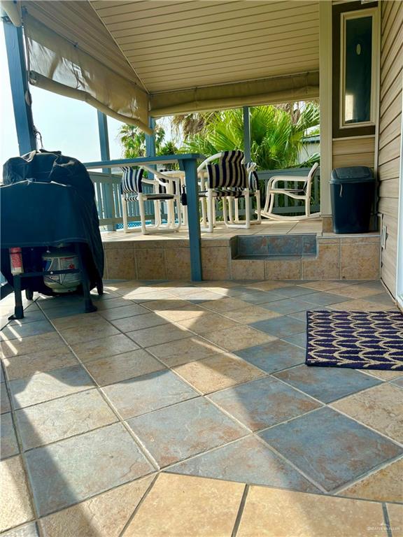 702 E Clam Circle, Port Isabel, Texas image 12