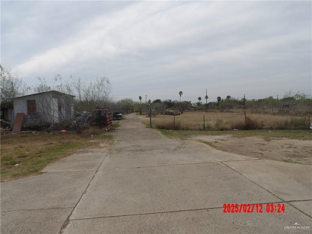 8140 N Fm 1015 Street, Mercedes, Texas image 11