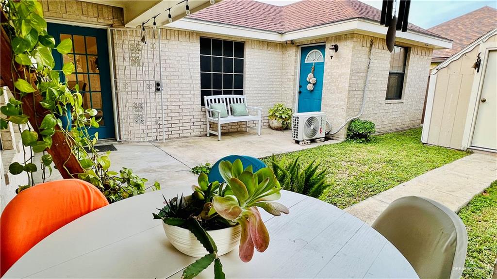 6916 Avenida Del Paseo Street, Mission, Texas image 13