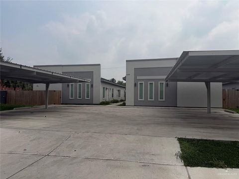 Multifamily For Sale - 408 Gastel Circle<br/> Hidalgo County, Edinburg, TX 78539