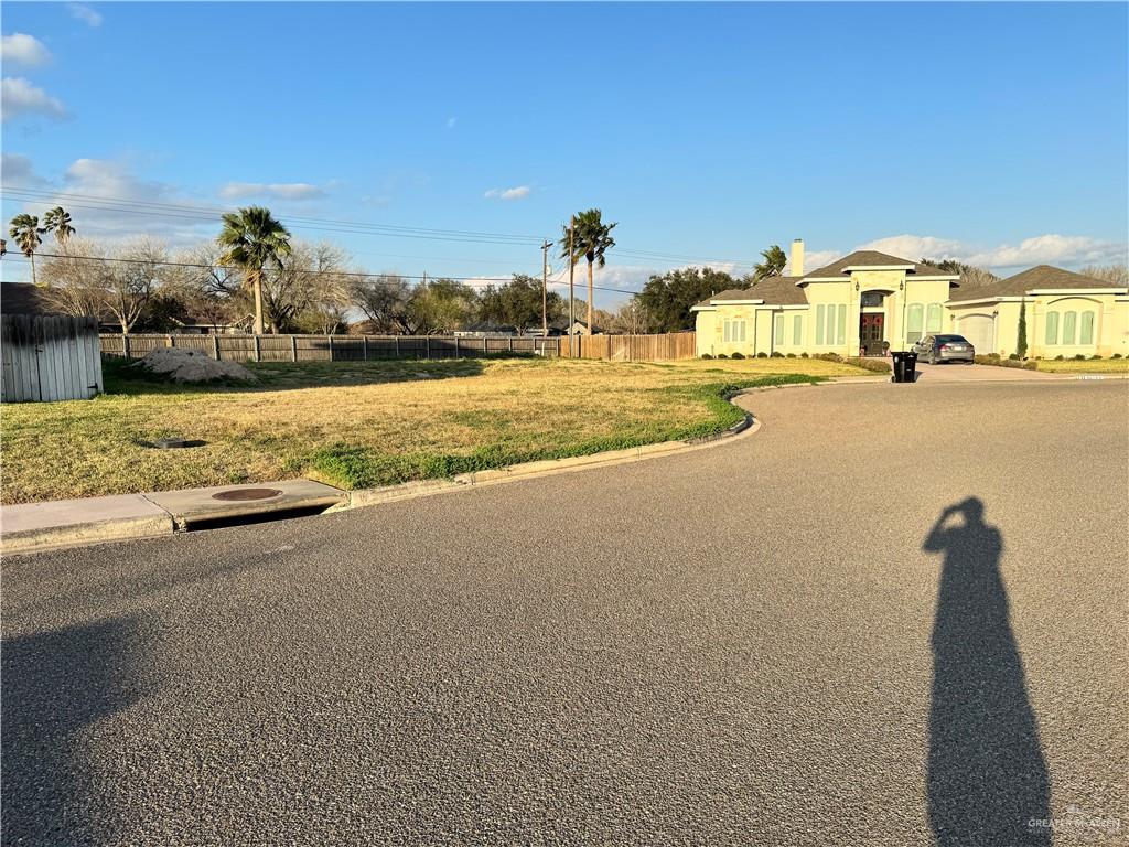 1314 Filbert Road, Weslaco, Texas image 2