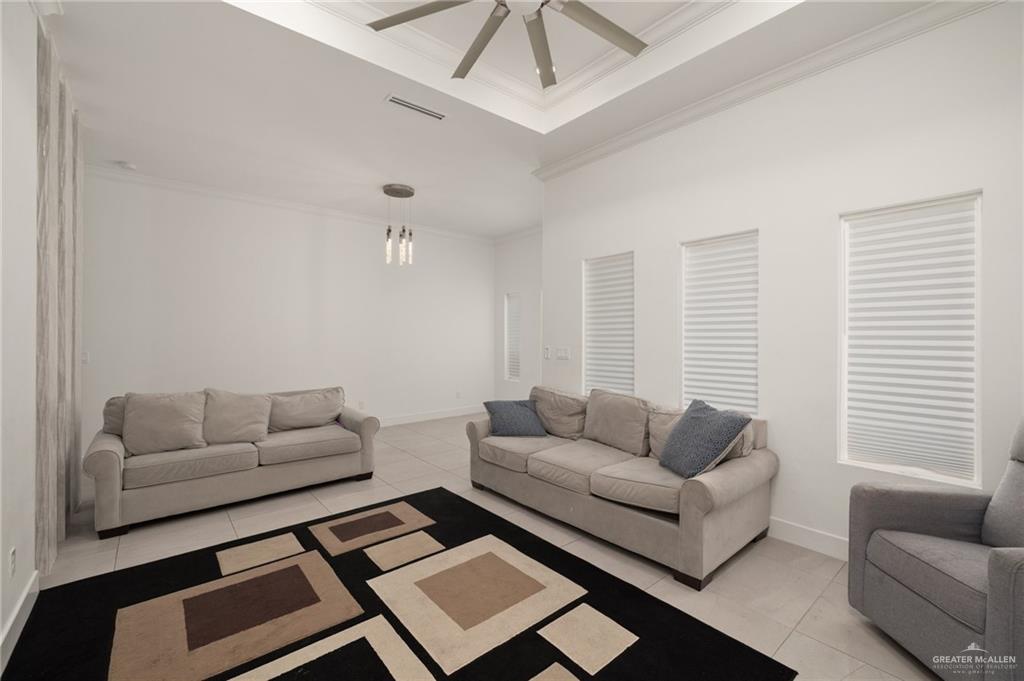 3405 Navigator Drive, Edinburg, Texas image 4
