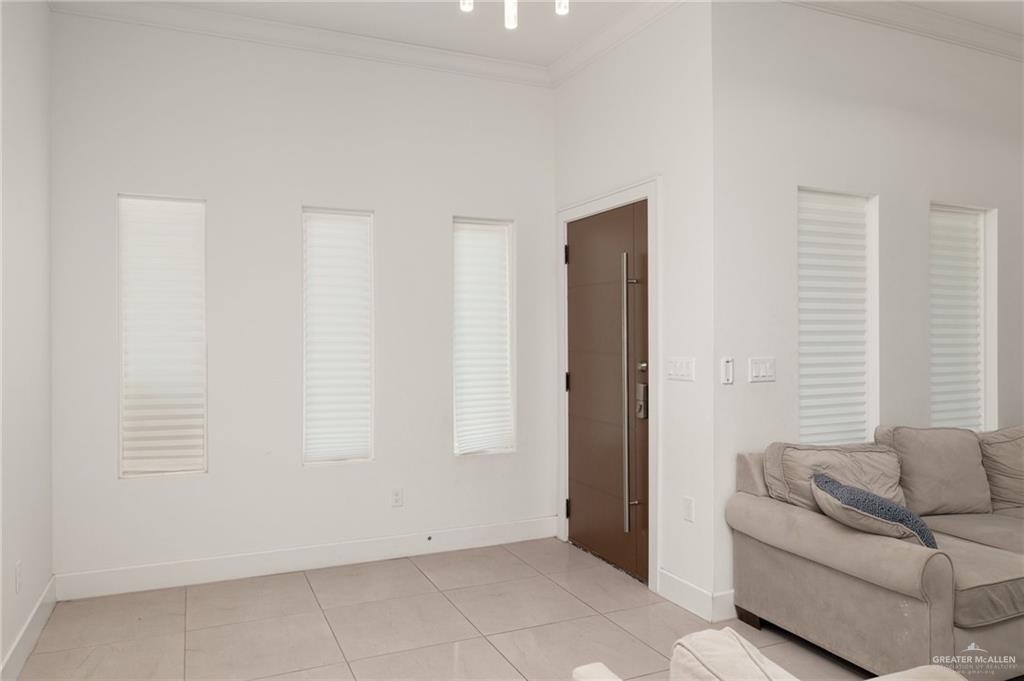 3405 Navigator Drive, Edinburg, Texas image 2