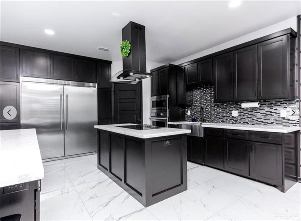 3320 Lago Superior, Edinburg, Texas image 3