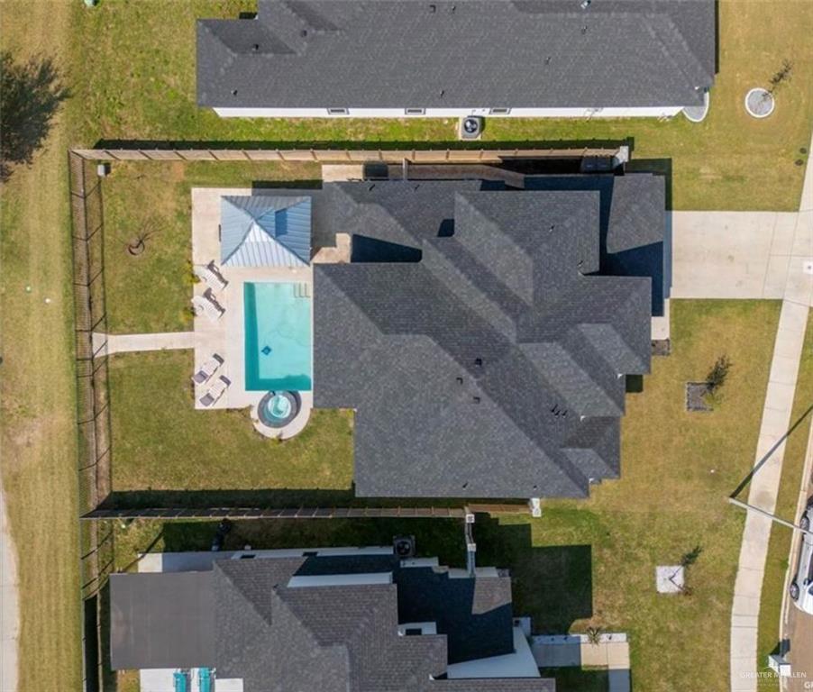 3320 Lago Superior, Edinburg, Texas image 10