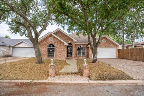 Homes For Sale - 2802 Montgomery Drive<br/> Pharr, TX 78577