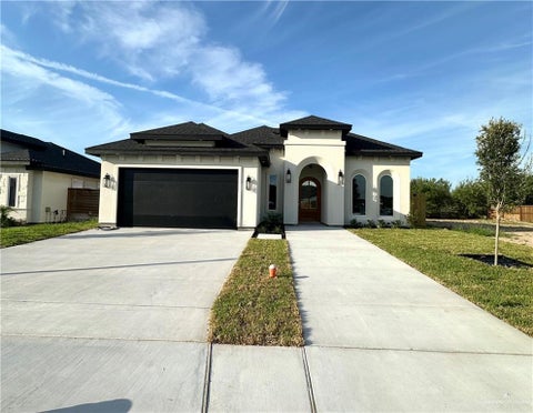 Photo of 501 Quarry Drive, Alton, TX 78573 (MLS # 516940)