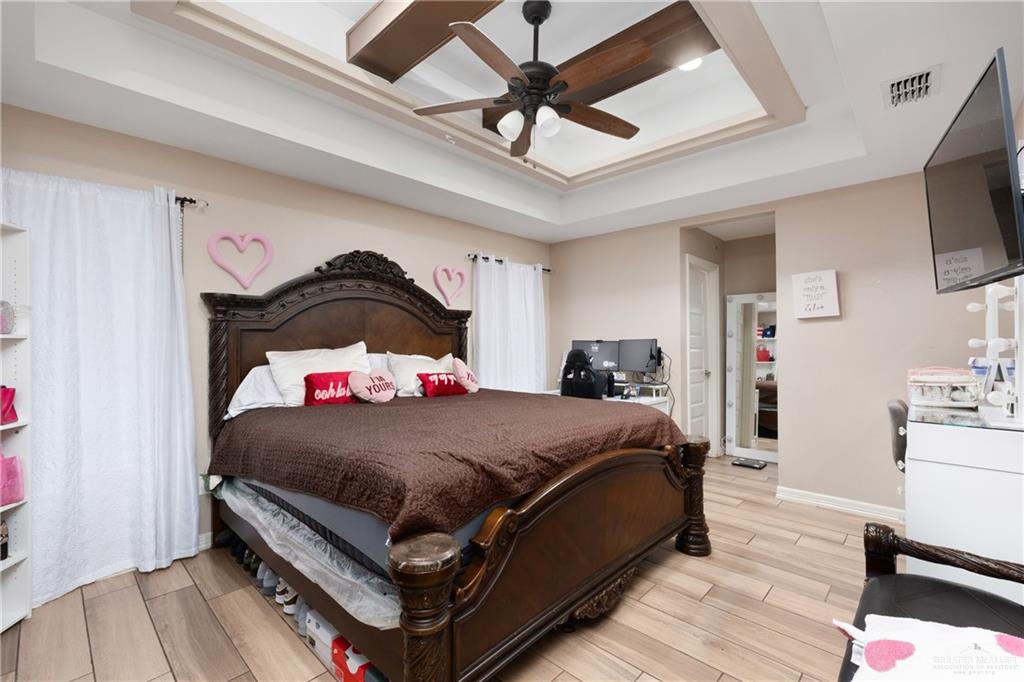 1125 Grandeur Drive, Alamo, Texas image 6