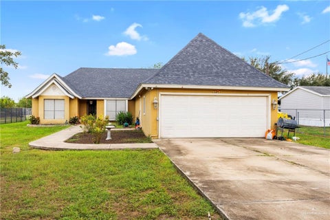Homes For Sale - 7017 Mile 7 1/2 Road<br/> Mission, TX 78573