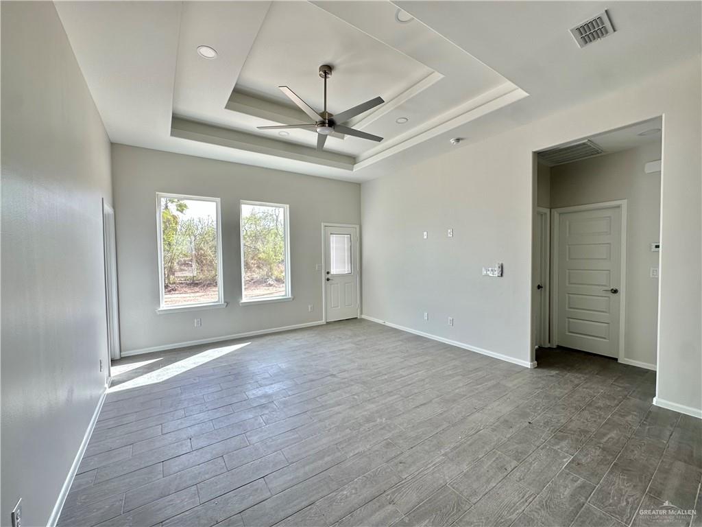 906 Olivia Drive, Mercedes, Texas image 11
