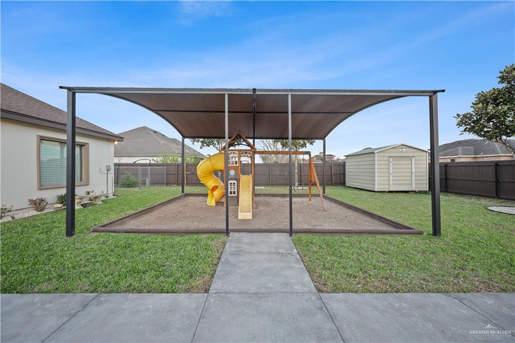 900 E 13th 1/2 Street, San Juan, Texas image 6