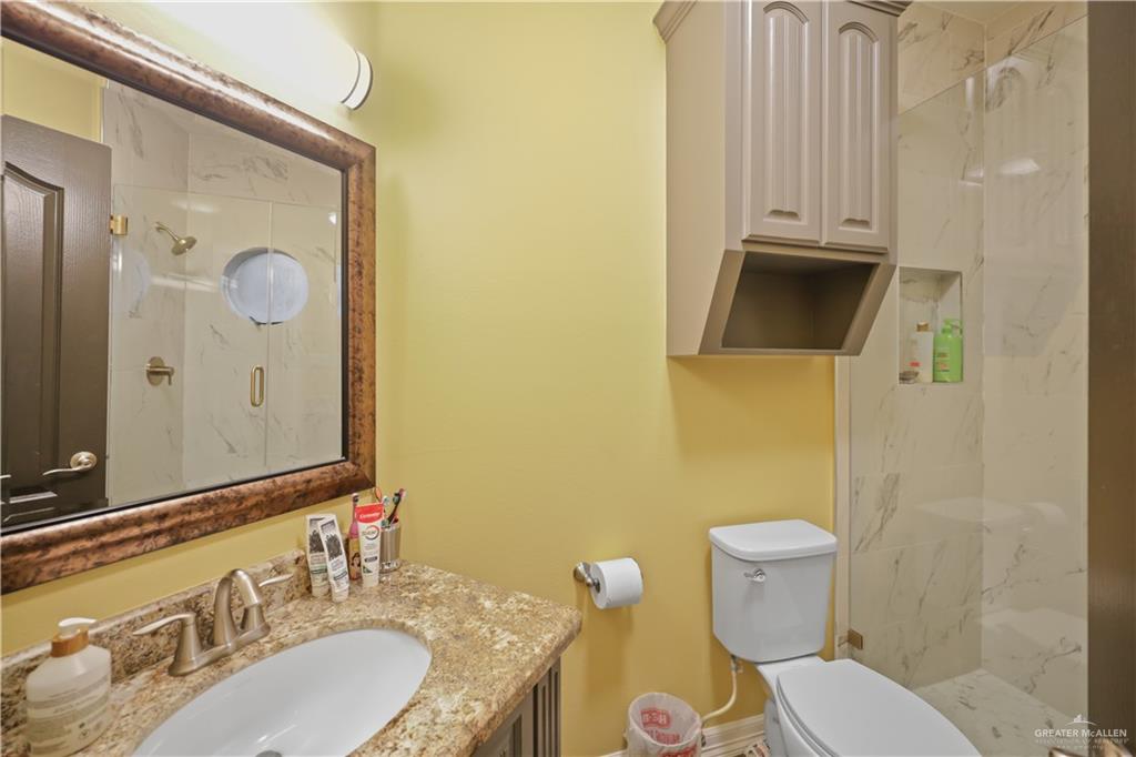 900 E 13th 1/2 Street, San Juan, Texas image 10