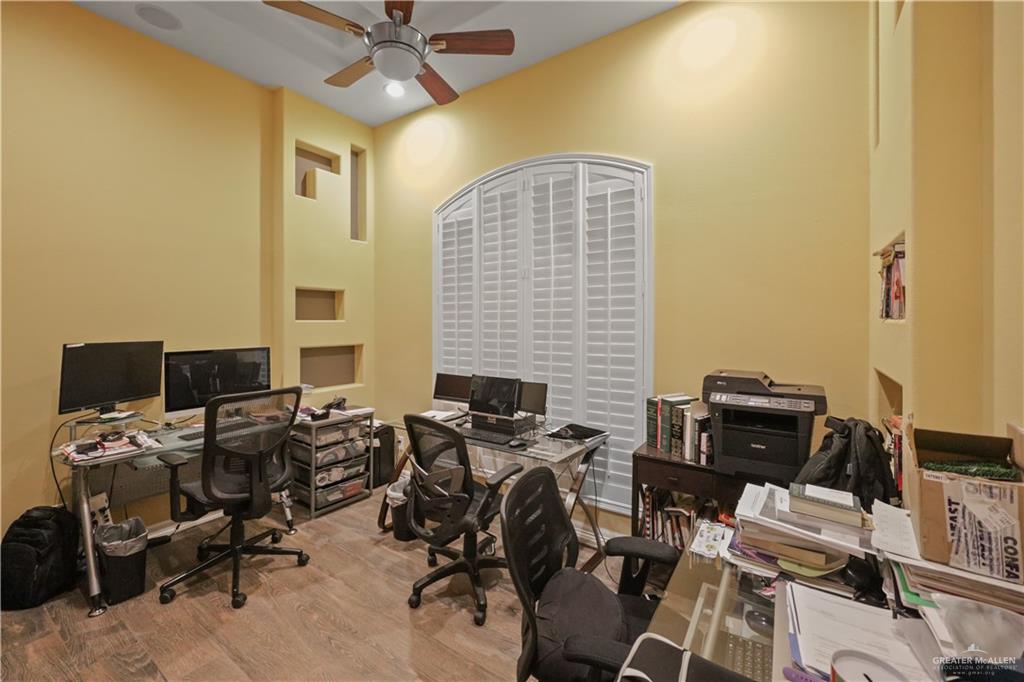 900 E 13th 1/2 Street, San Juan, Texas image 15