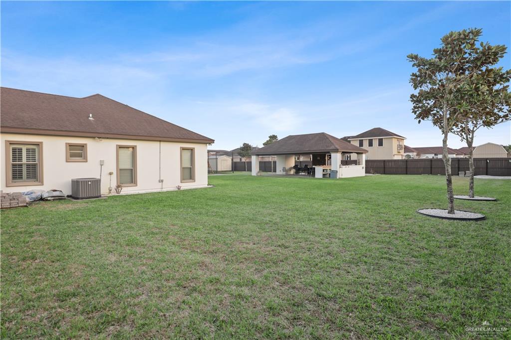 900 E 13th 1/2 Street, San Juan, Texas image 33
