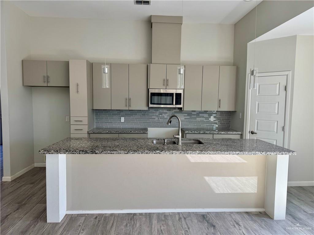 8706 Pink Flamingo Street, Harlingen, Texas image 6