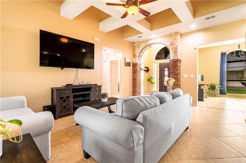 1711 N Oklahoma Avenue, Weslaco, Texas image 3
