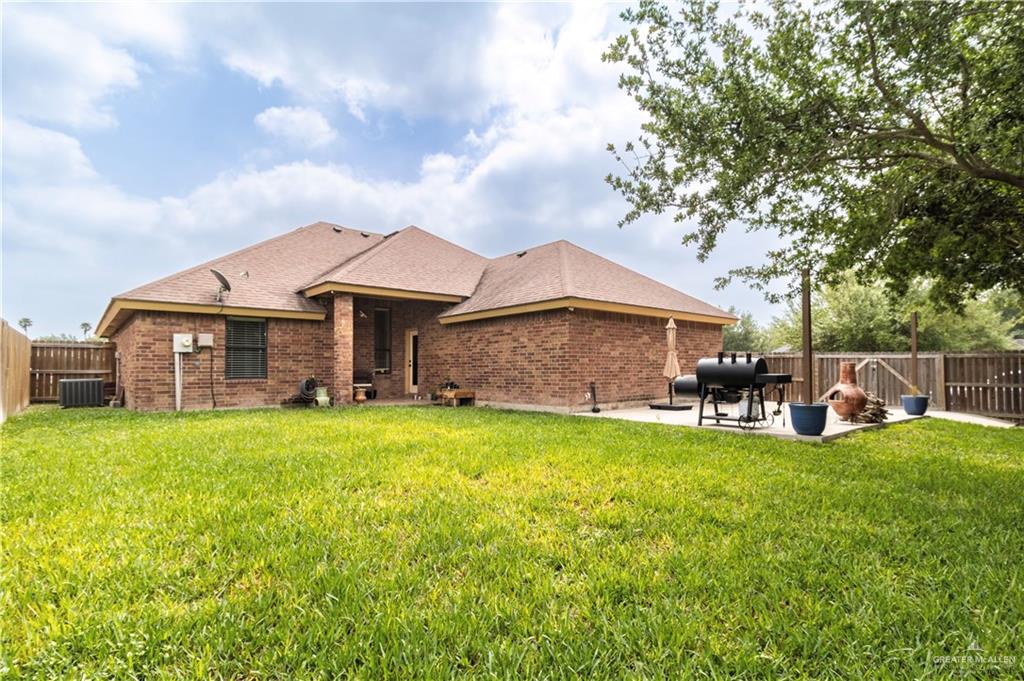 1711 N Oklahoma Avenue, Weslaco, Texas image 20