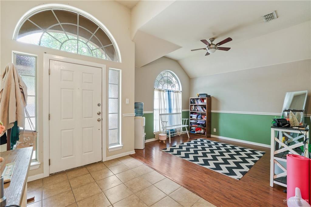 4102 Blue Jay Drive, Mission, Texas image 2