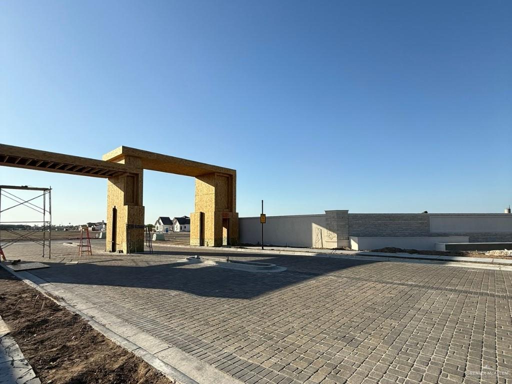 2455 W Brown Street, Edinburg, Texas image 2