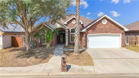 Homes For Sale - 904 W E Street<br/> Mission, TX 78572