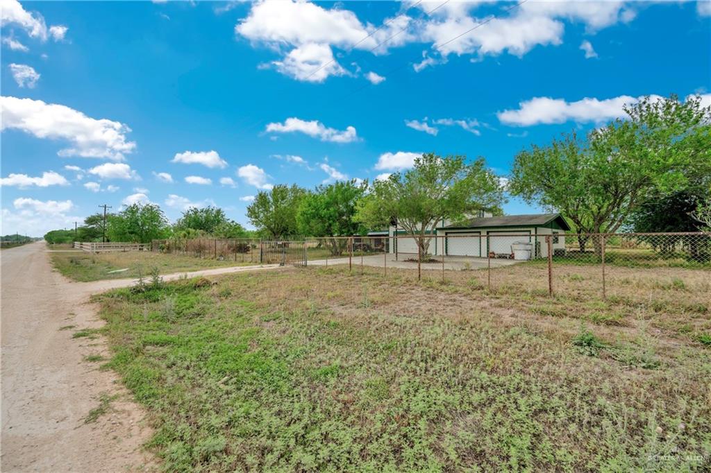 22831 Mile 7 Road, Edcouch, Texas image 6