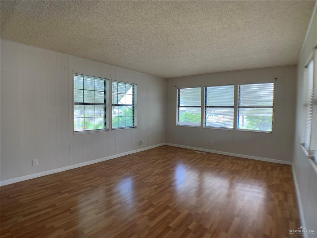 916 N Palmera Road, La Feria, Texas image 3