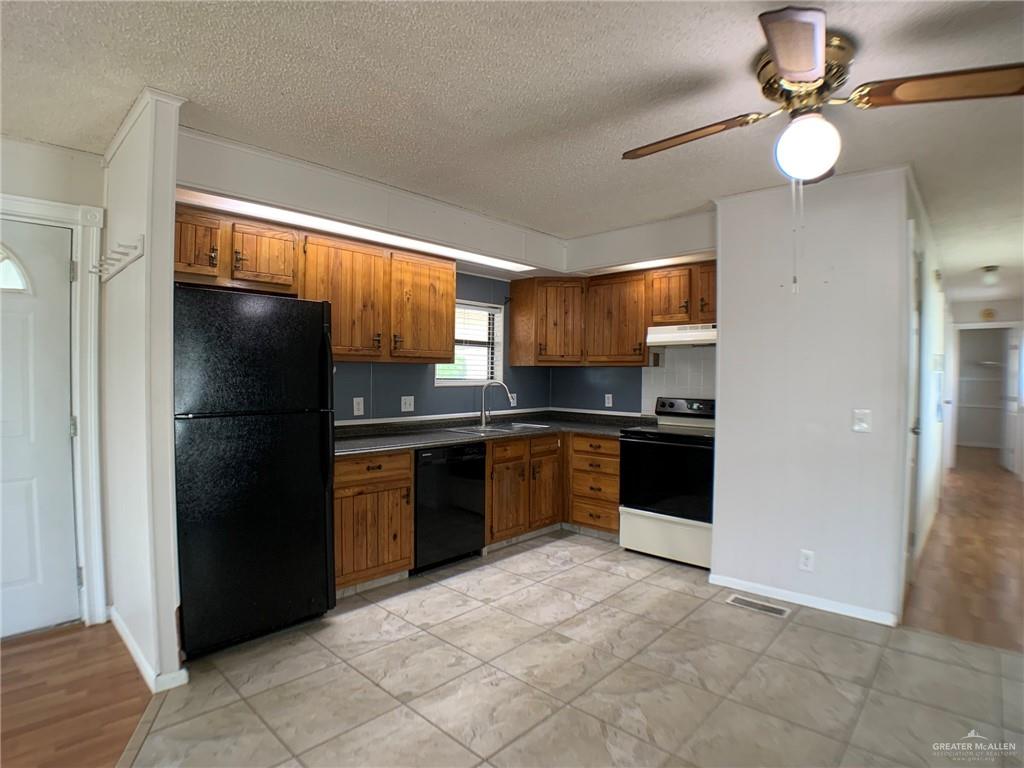 916 N Palmera Road, La Feria, Texas image 6