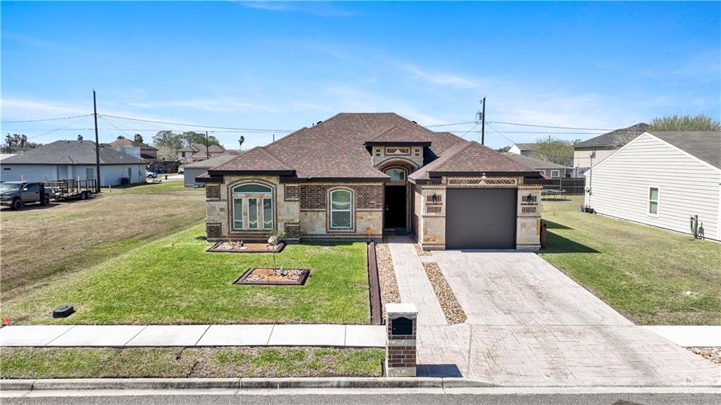 421 Dyanez Street, Mercedes, Texas image 1