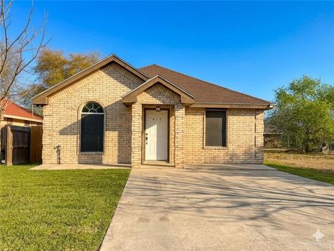 Homes For Sale - 413 W Adams Avenue<br/> Alton, TX 78573