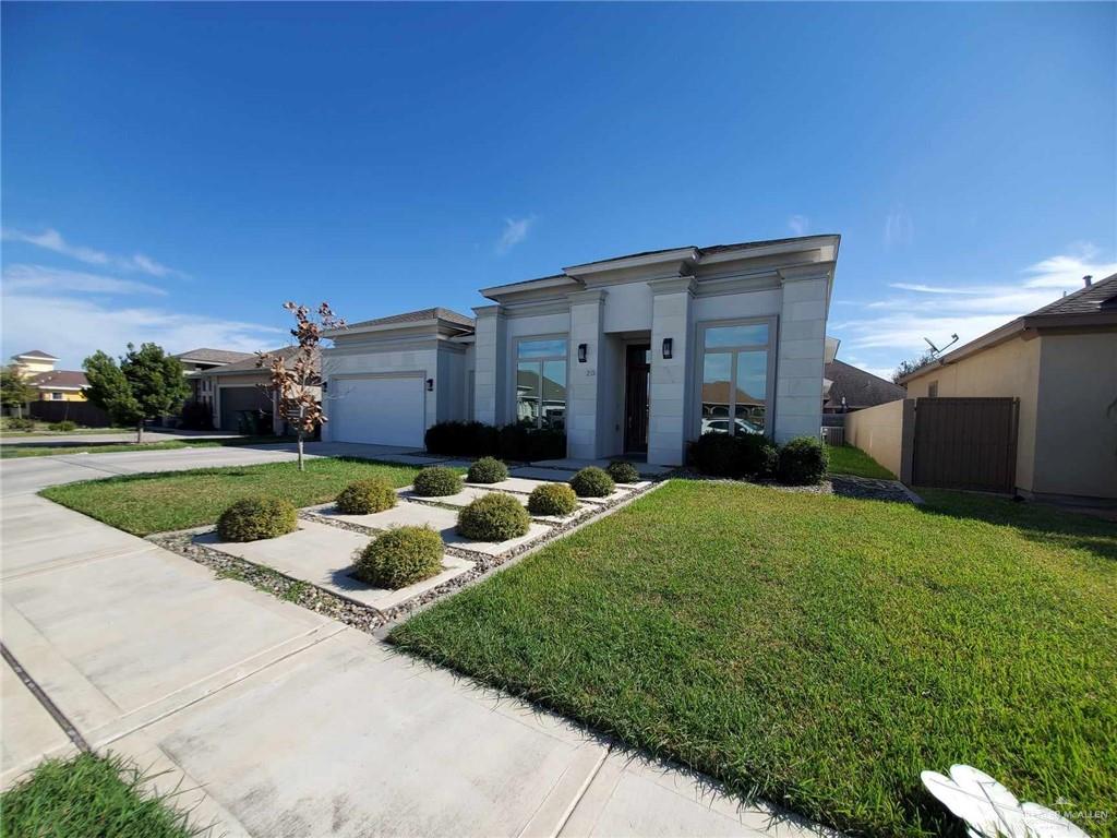 213 N 16th Street, Hidalgo, Texas image 4
