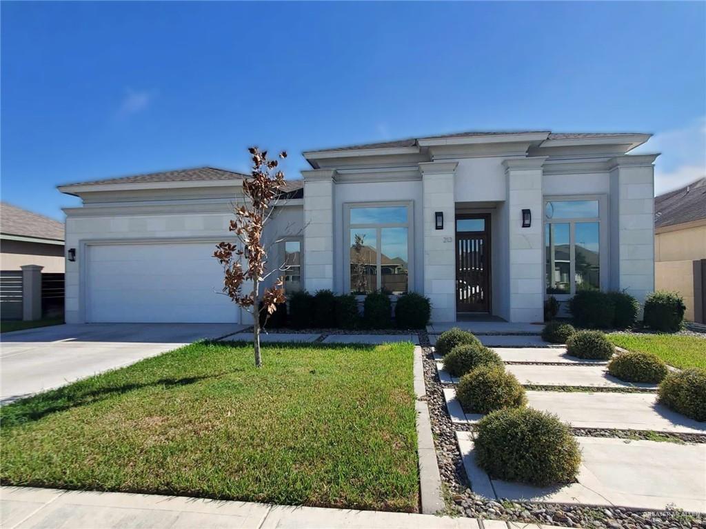 213 N 16th Street, Hidalgo, Texas image 1