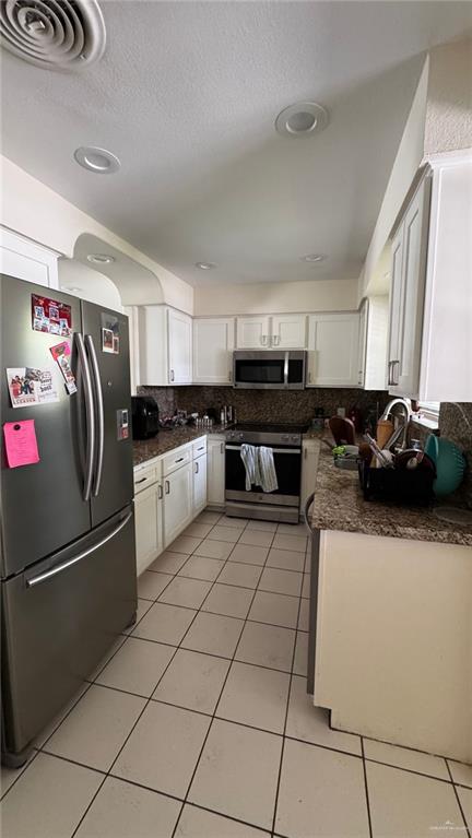 817 Jack Nicklaus Drive, Harlingen, Texas image 2