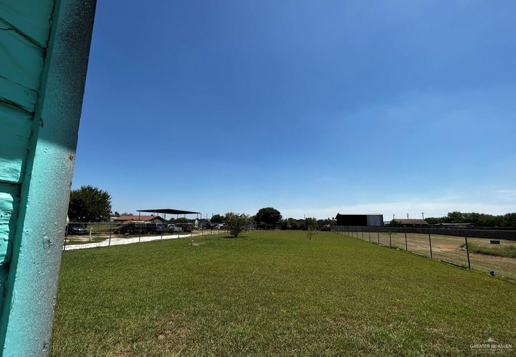 7102 S Trail Drive, Edinburg, Texas image 9