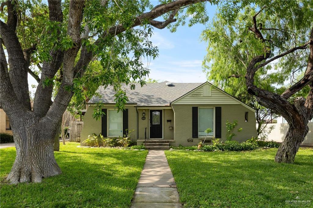 1021 Laurel Avenue, McAllen, Texas image 1